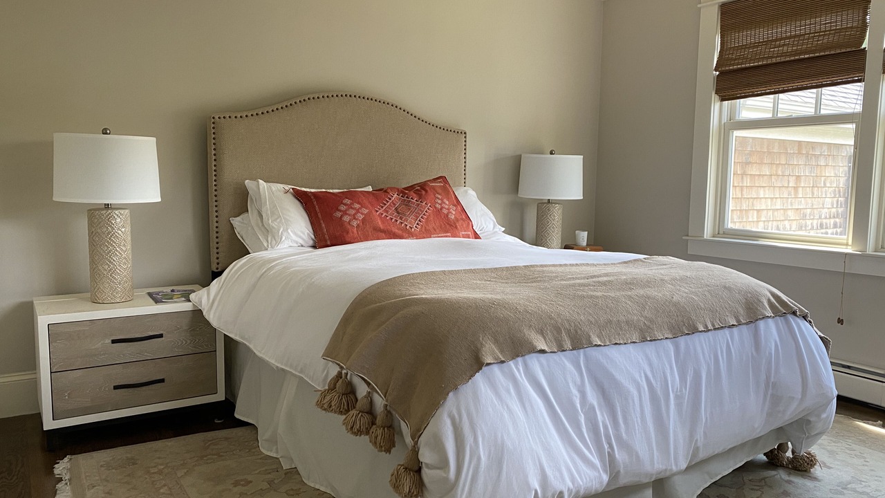 Photo of Bedroom in South Duxbury