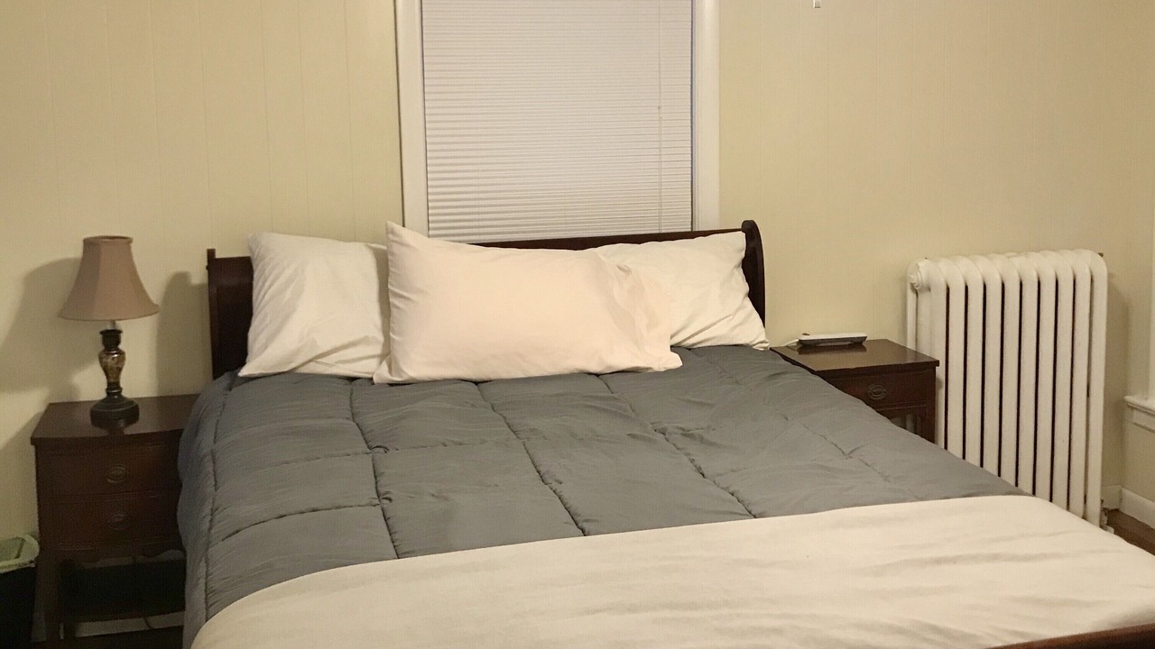 Photo of Bedroom in Oswego