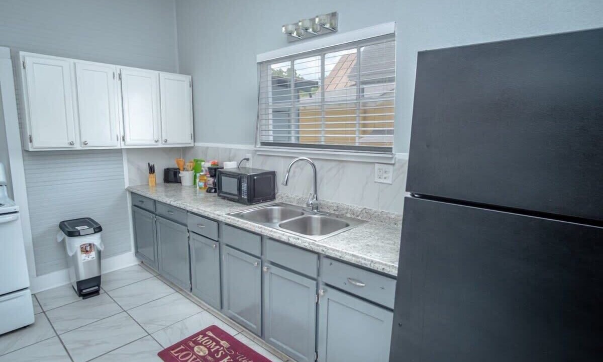 Photo of Kitchen in Five Points