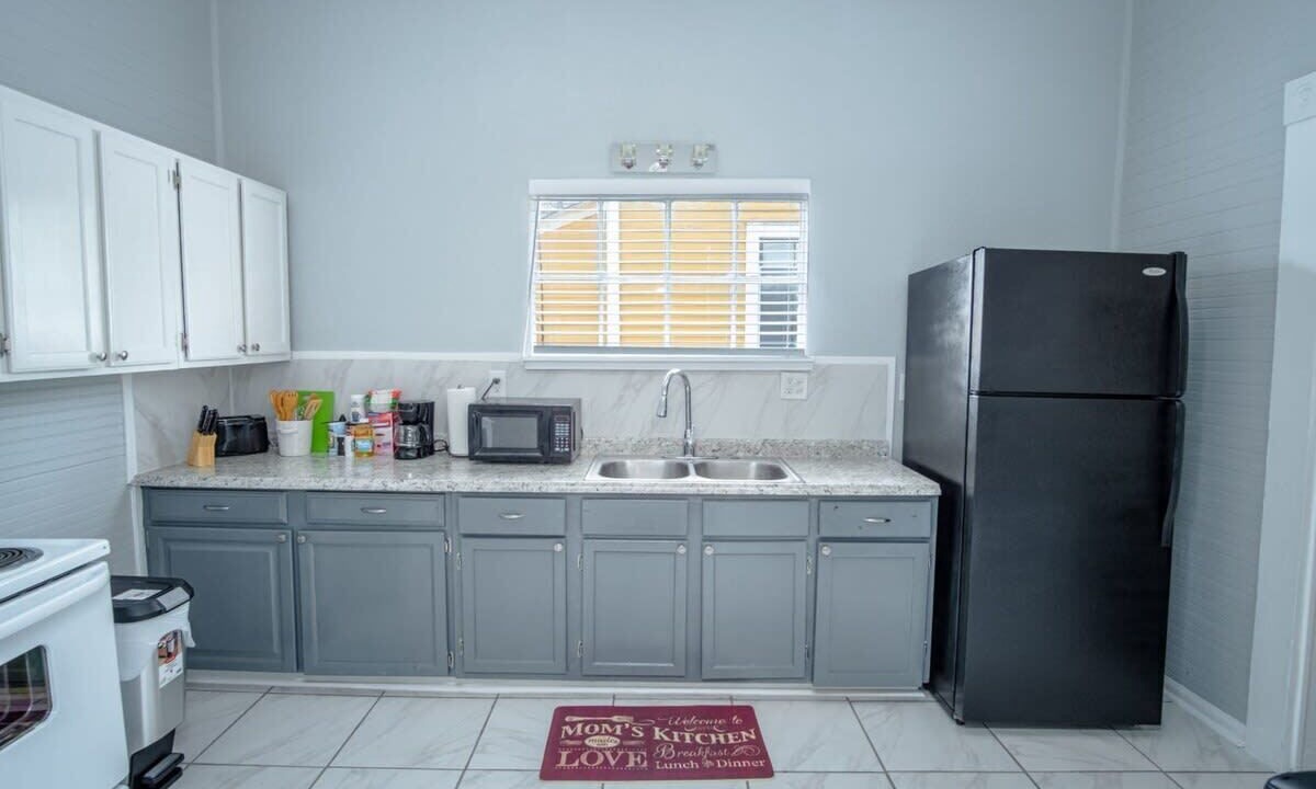 Photo of Kitchen in Five Points