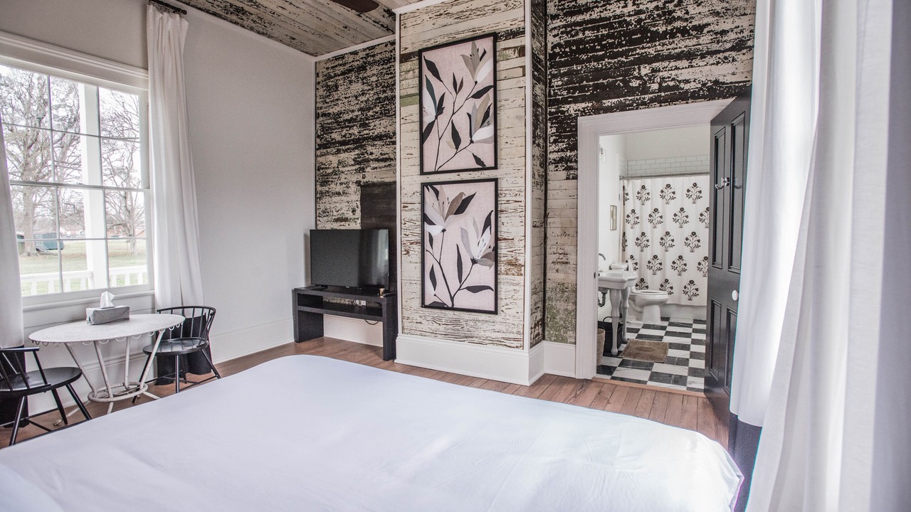 Photo of Bedroom in Lake Providence