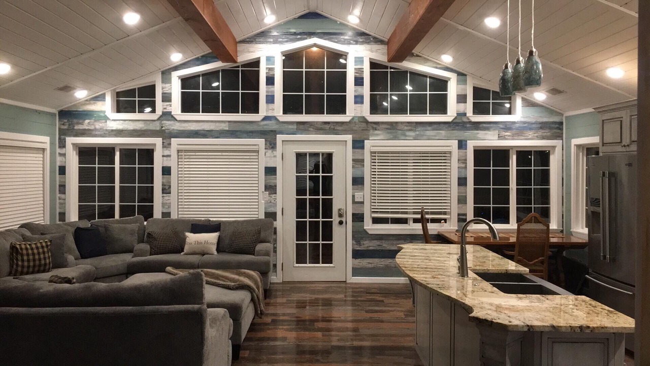 Photo of Livingroom in Doniphan