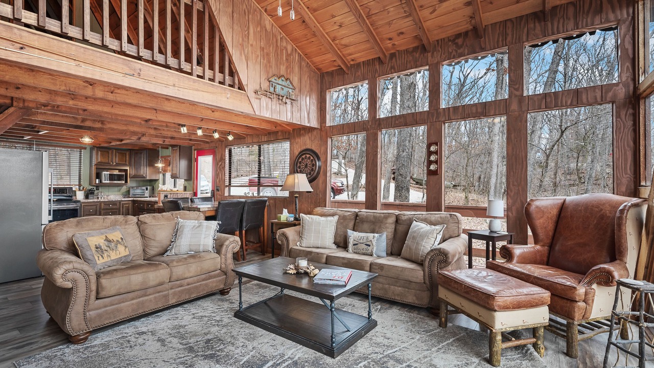 Photo of Livingroom in Innsbrook