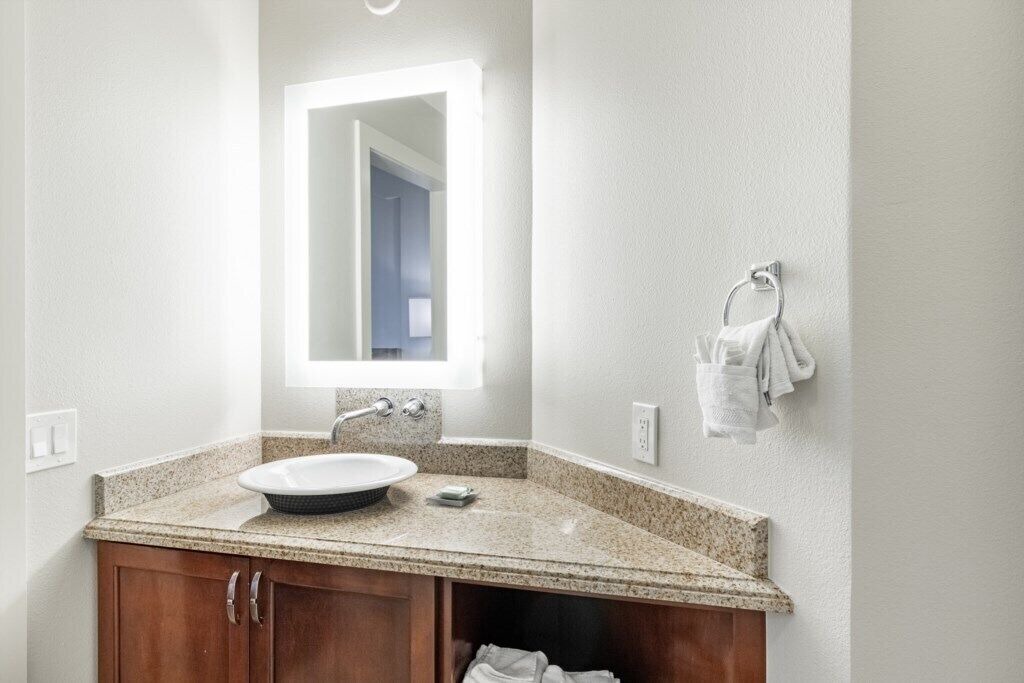 Photo of Bathroom in Desert Ridge