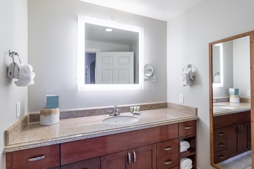 Photo of Bathroom in Desert Ridge
