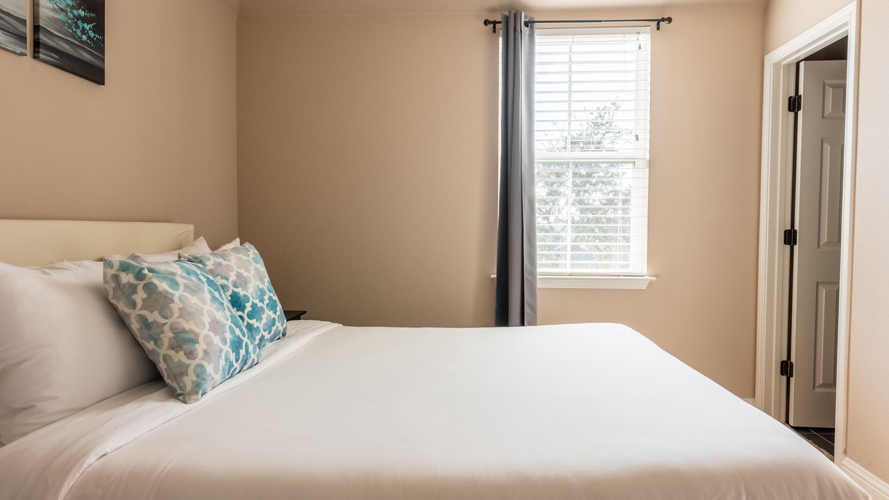 Photo of Bedroom in Sendero Springs