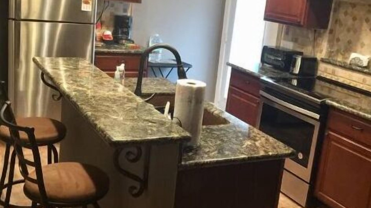 Photo of Kitchen in Historic Garderns