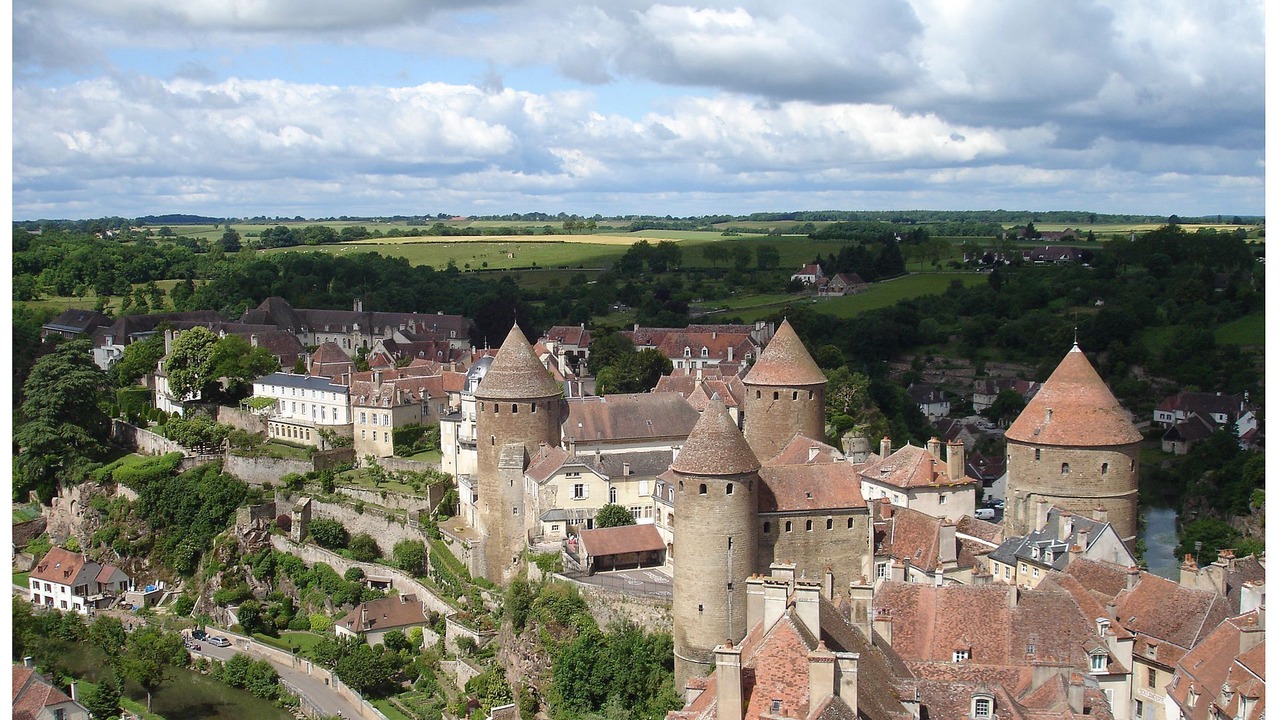 Photo of Others in Senailly