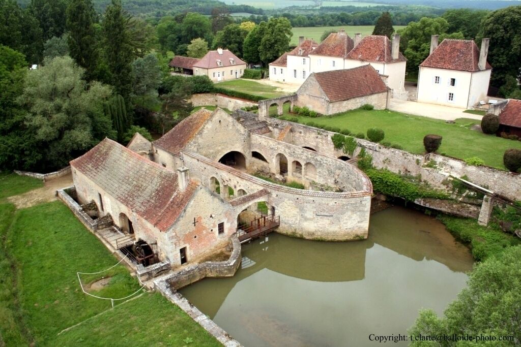 Photo of Outdoor in Senailly