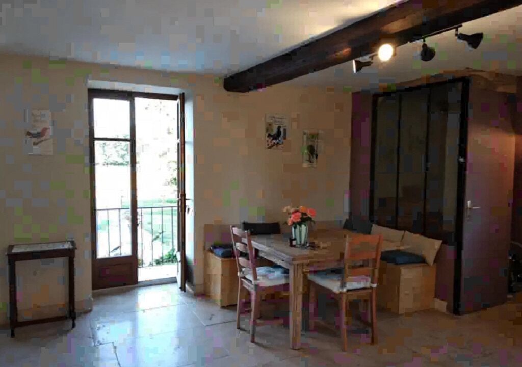 Photo of Others in Senailly