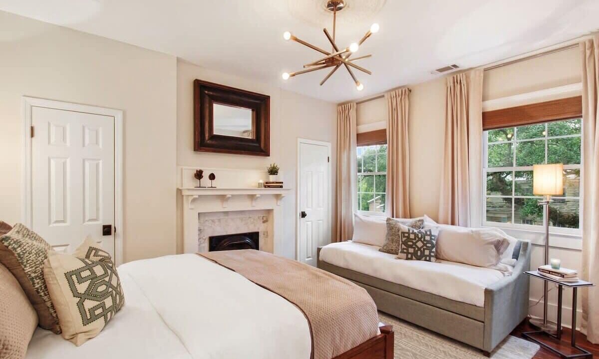Photo of Bedroom in Beach Institute
