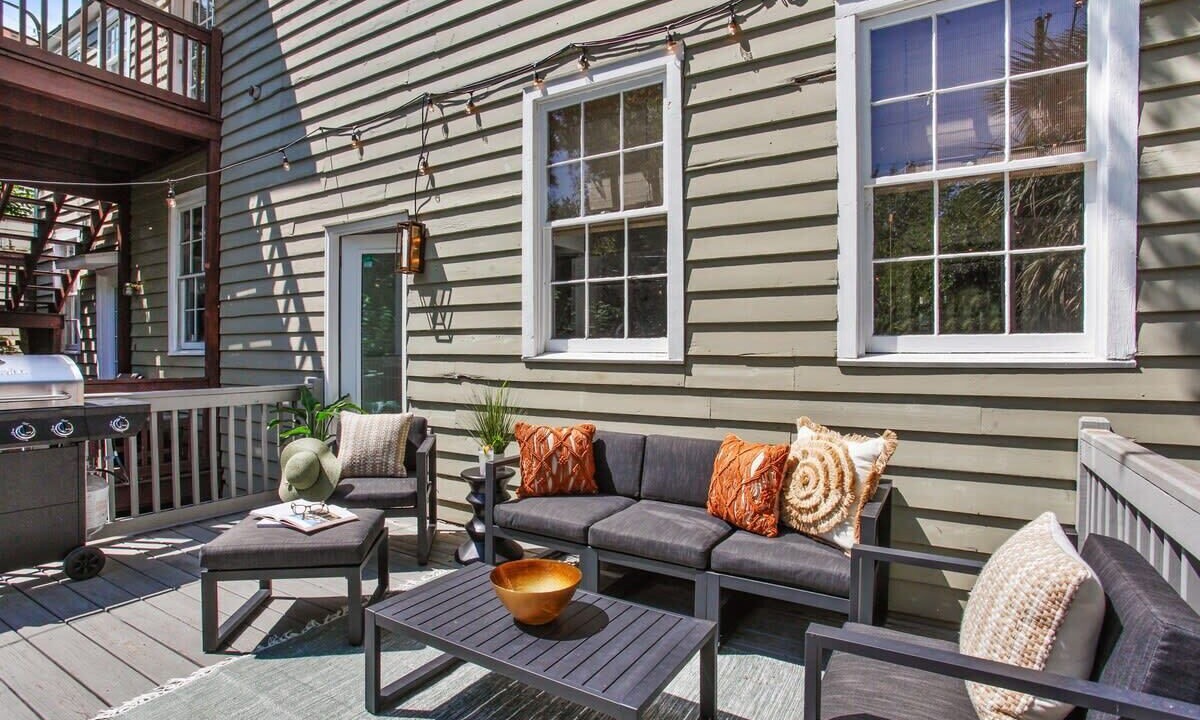 Photo of Patio Balcony in Beach Institute