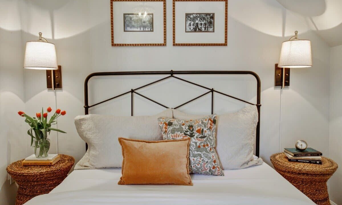 Photo of Bedroom in Beach Institute