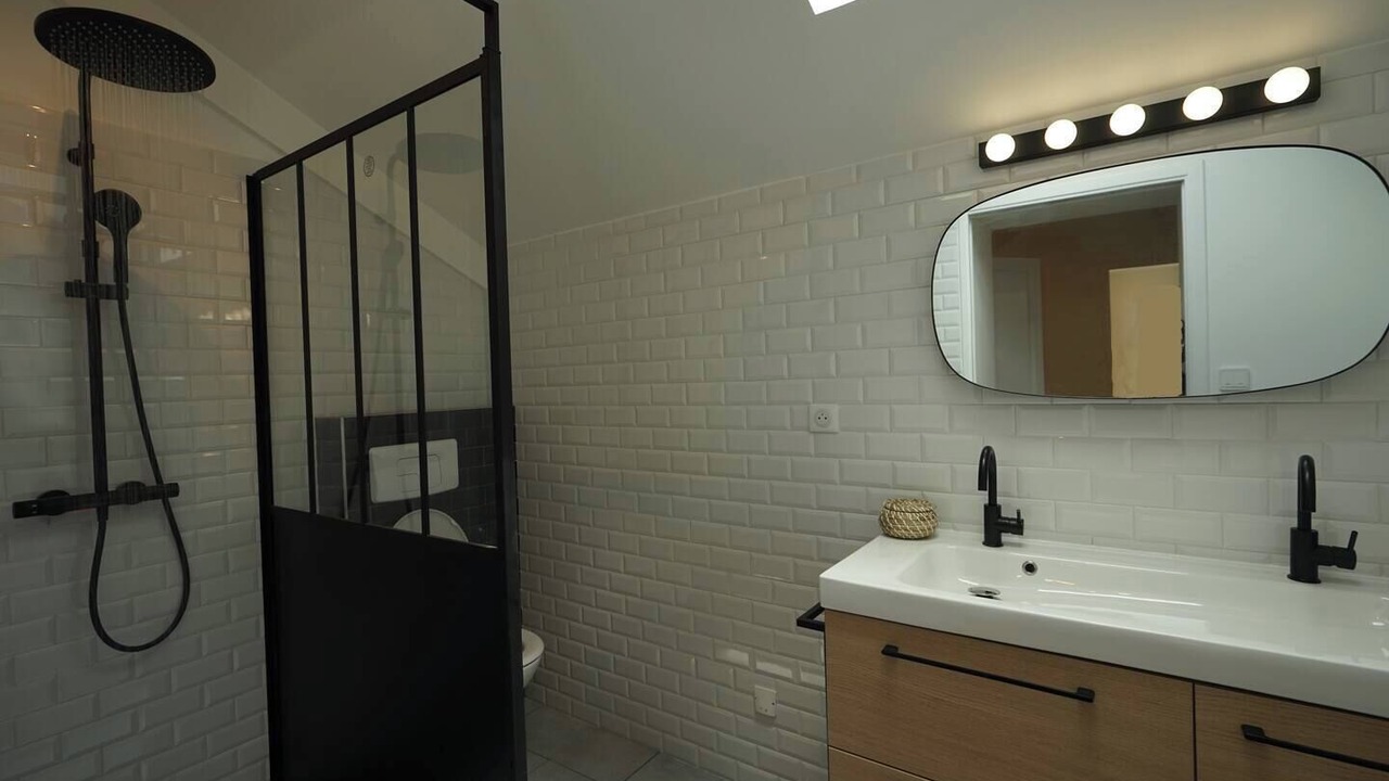 Photo of Bathroom in Chateauroux