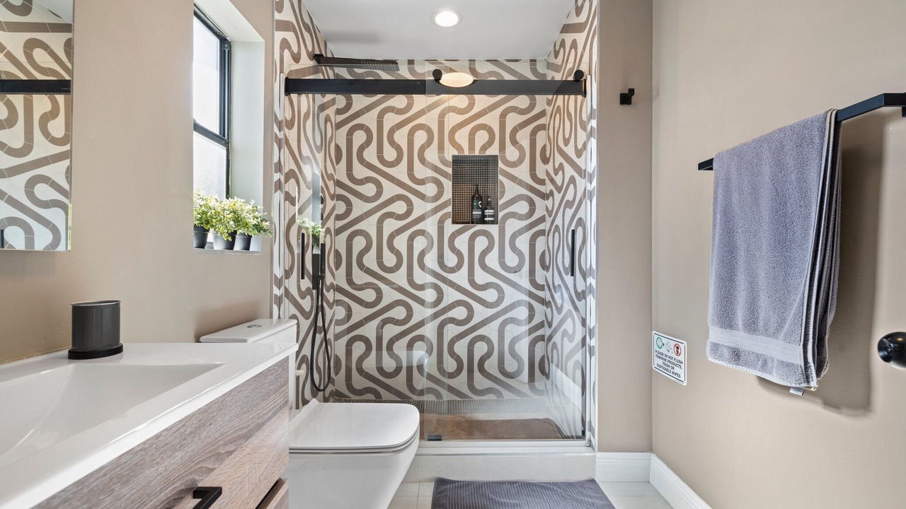 Photo of Bathroom in Ludlam