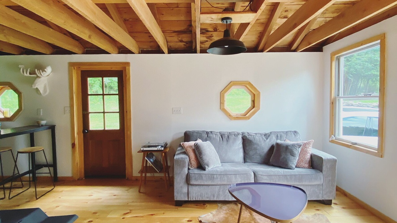 Photo of Livingroom in Downsville