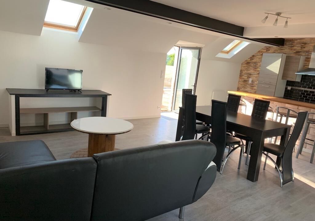 Photo of Others in Frehel