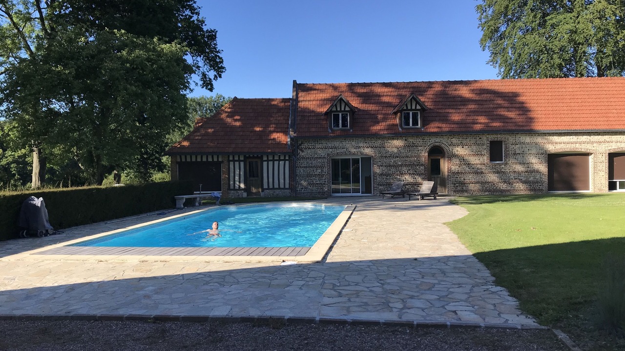 Photo of Outdoor in Ecrainville
