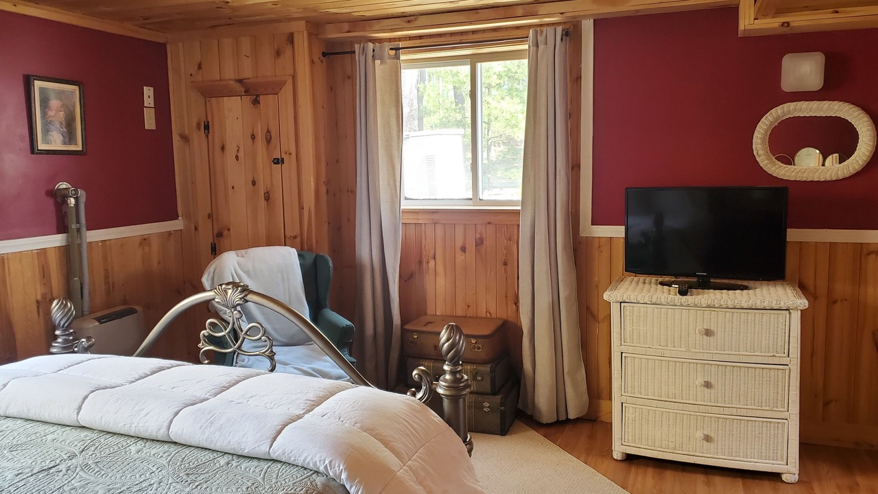 Photo of Others in Lyman