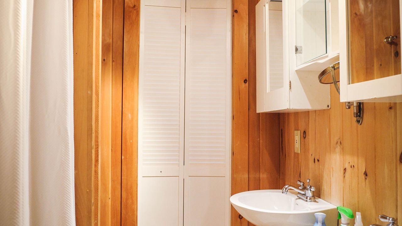 Photo of Bathroom in Lyman