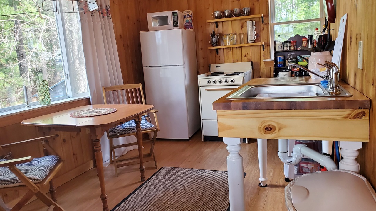 Photo of Others in Lyman