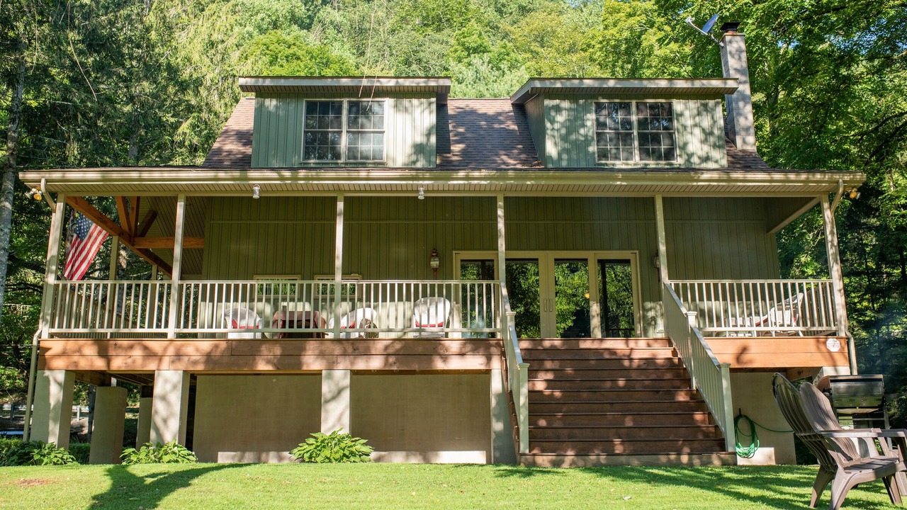 Photo of Patio Balcony in Farrandsville