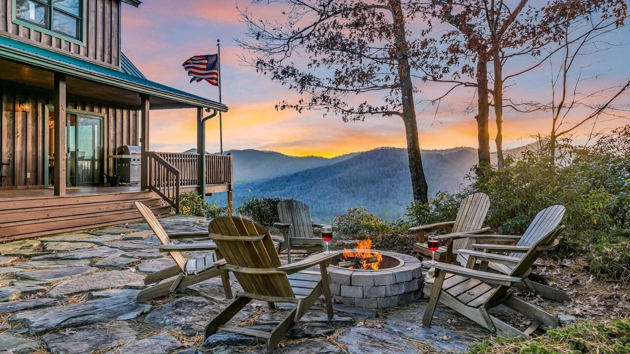 Photo of Patio Balcony in Sapphire