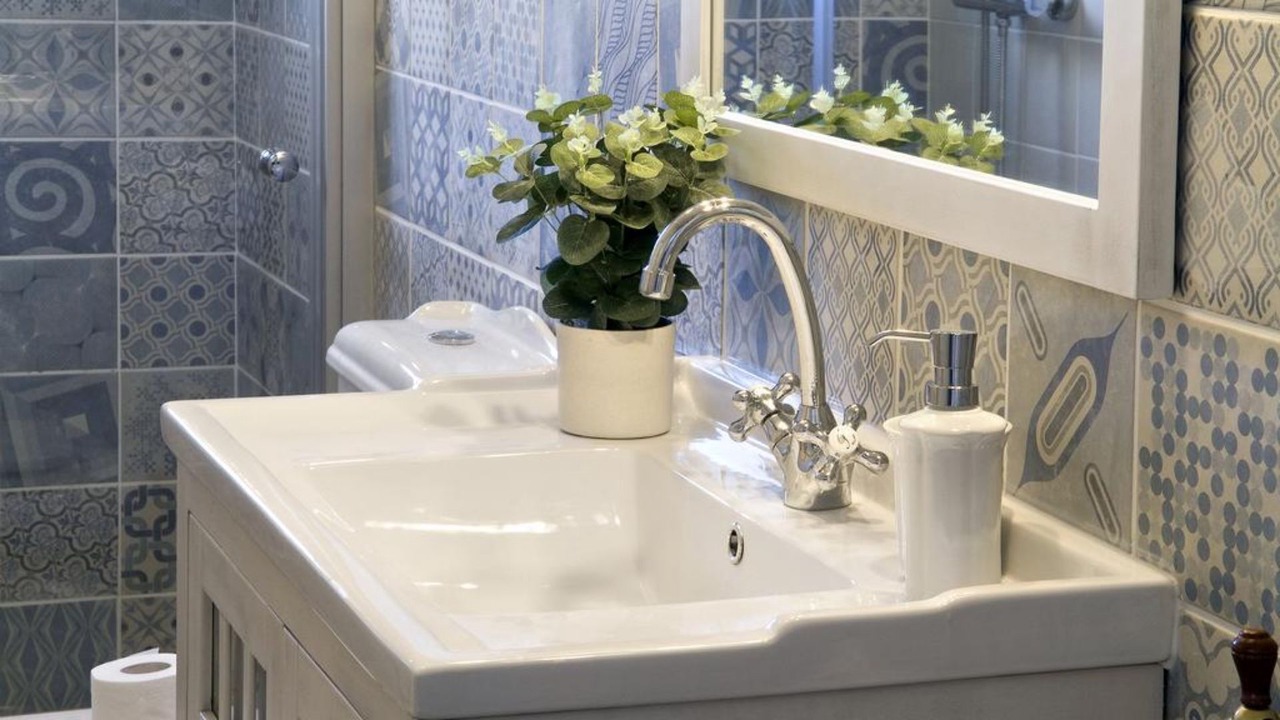 Photo of Bathroom in Queixas