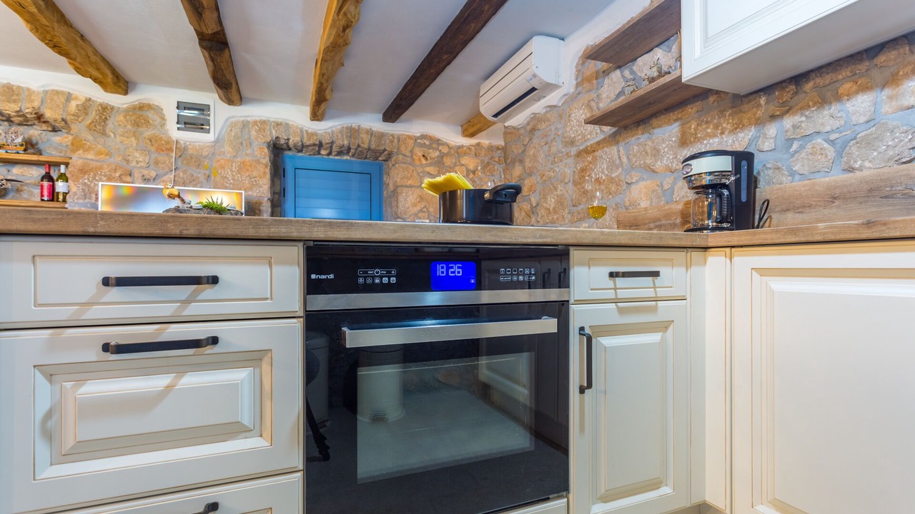 Photo of Kitchen in Dobrinj