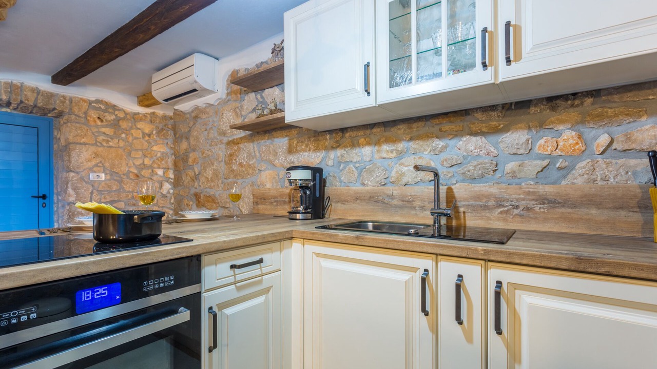Photo of Kitchen in Dobrinj