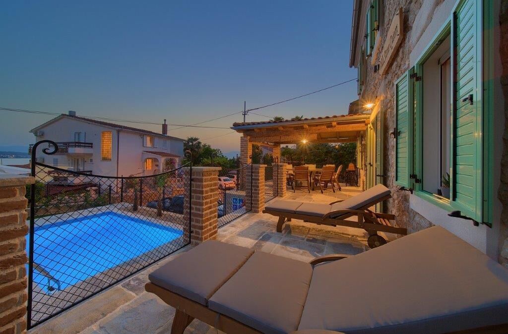 Photo of Patio Balcony in Malinska