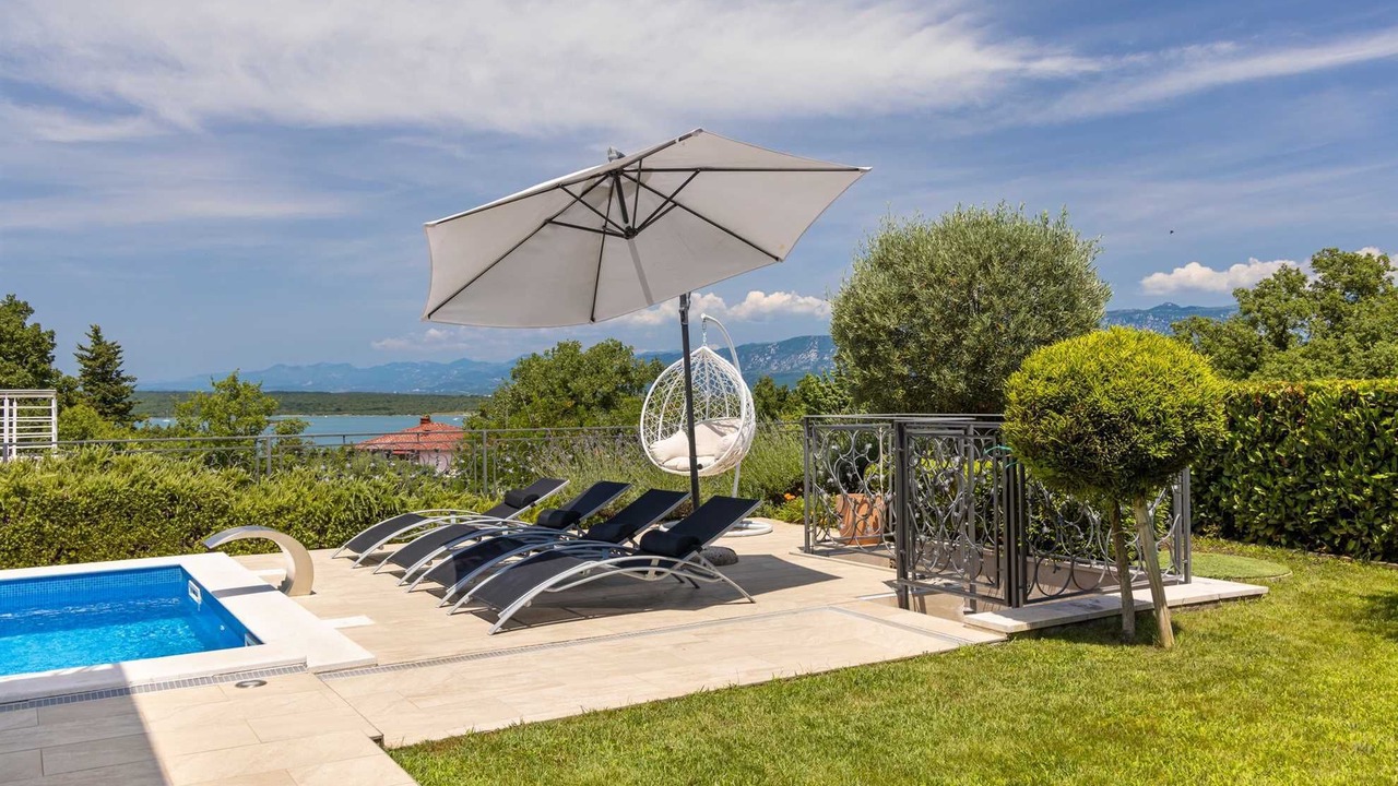 Photo of Outdoor in Klimno