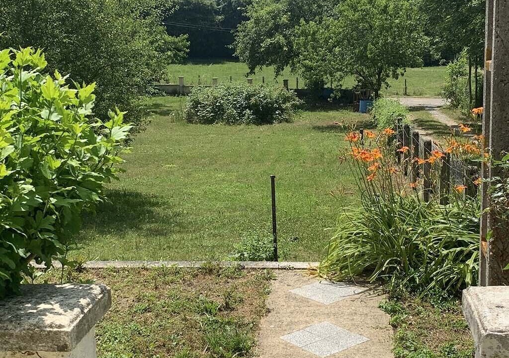 Photo of Outdoor in Fontaine-les-Coteaux