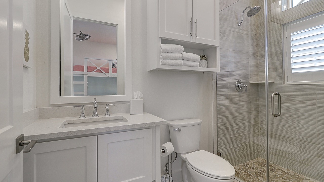 Photo of Bathroom in Cinnamon Shore