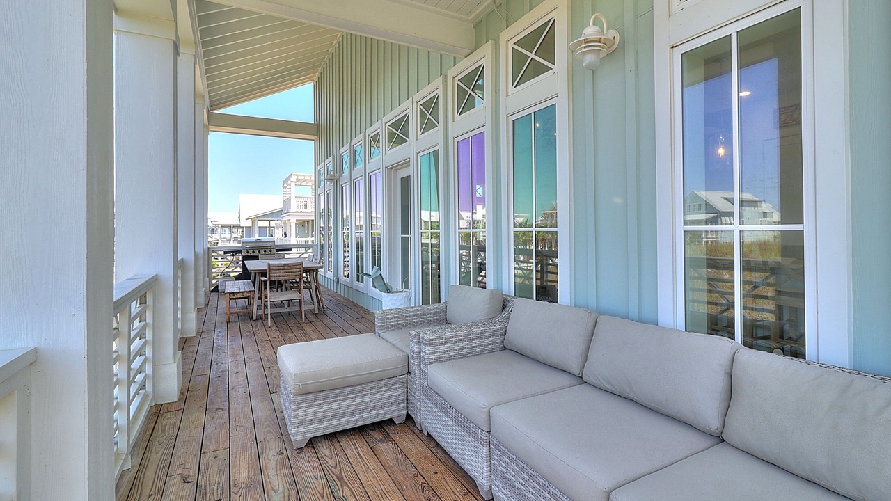 Photo of Patio Balcony in Cinnamon Shore