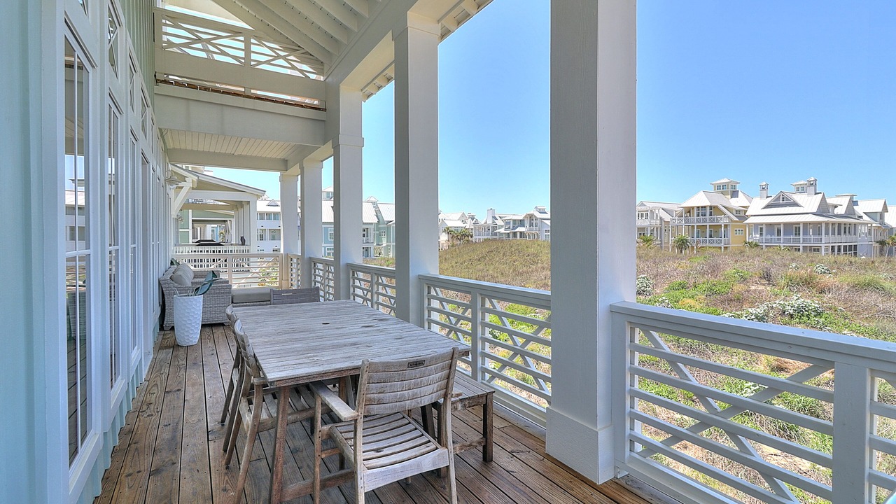 Photo of Patio Balcony in Cinnamon Shore