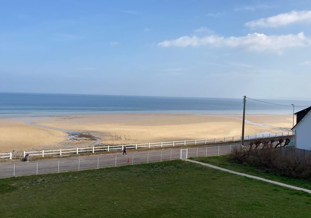 Photo of Others in Lion-sur-Mer