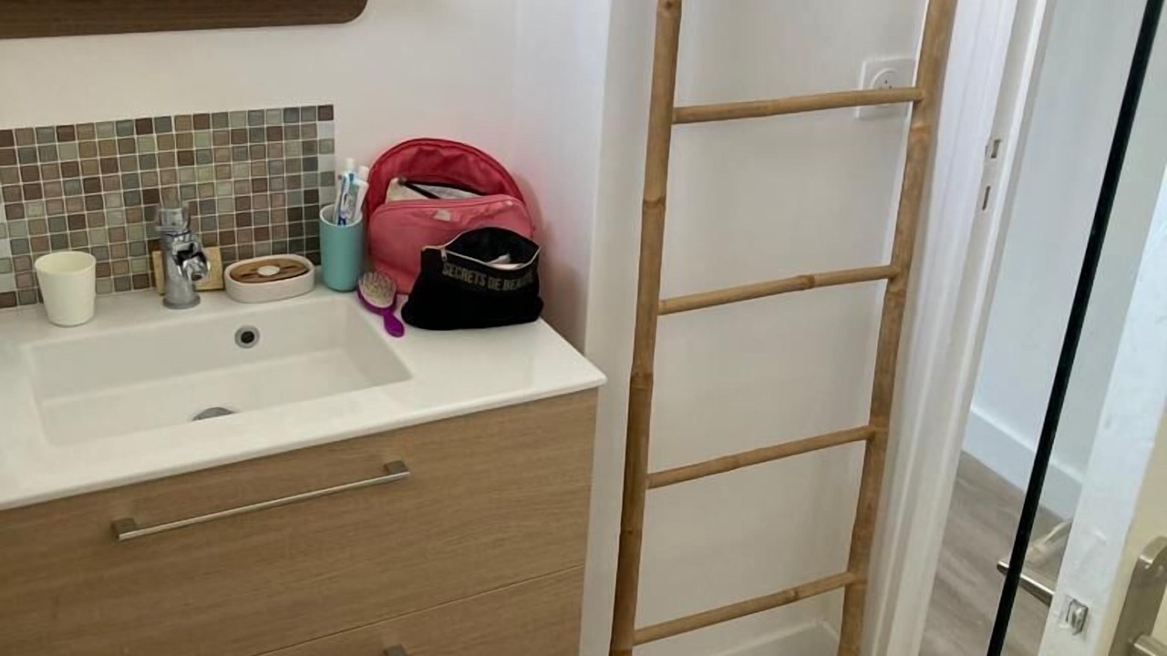 Photo of Bathroom in Lion-sur-Mer