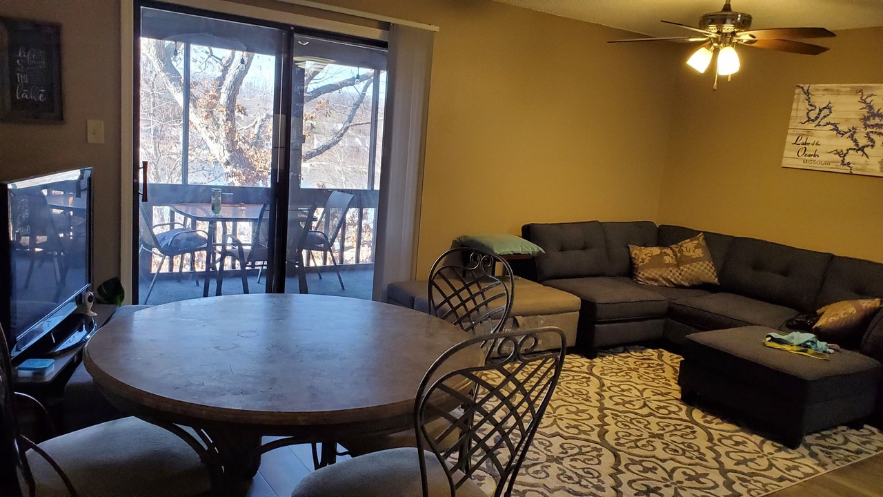 Photo of Livingroom in Lake Ozark