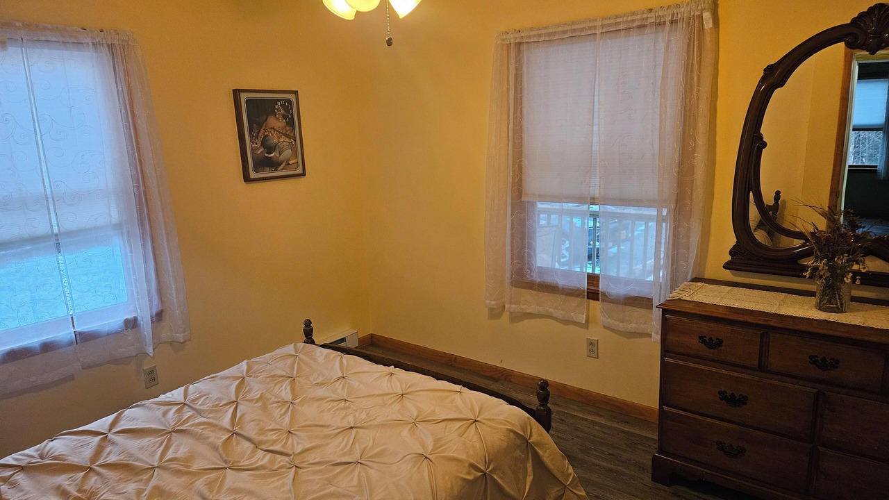 Photo of Bedroom in Delancey