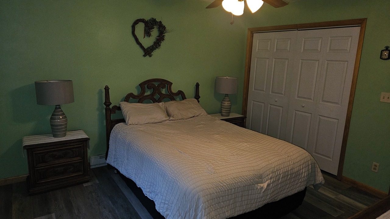 Photo of Bedroom in Delancey