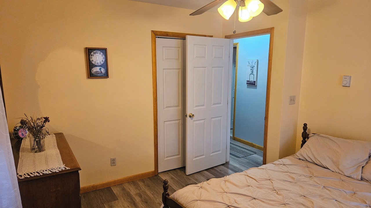 Photo of Bedroom in Delancey