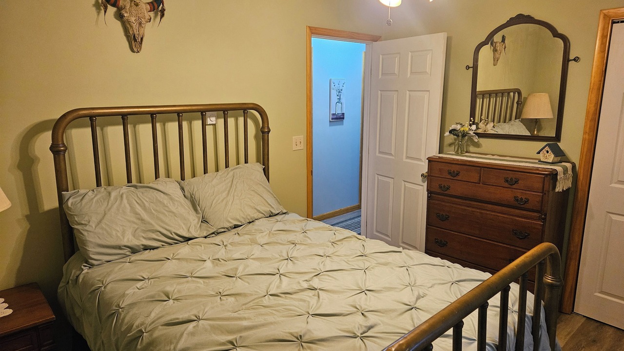 Photo of Bedroom in Delancey
