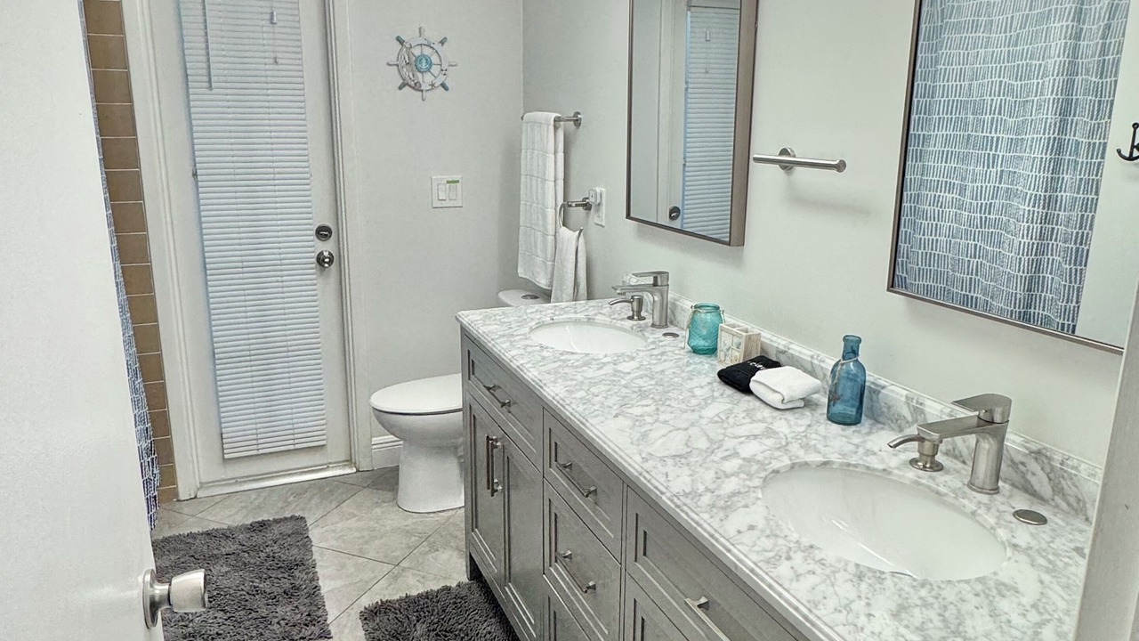Photo of Bathroom in Westlake Village
