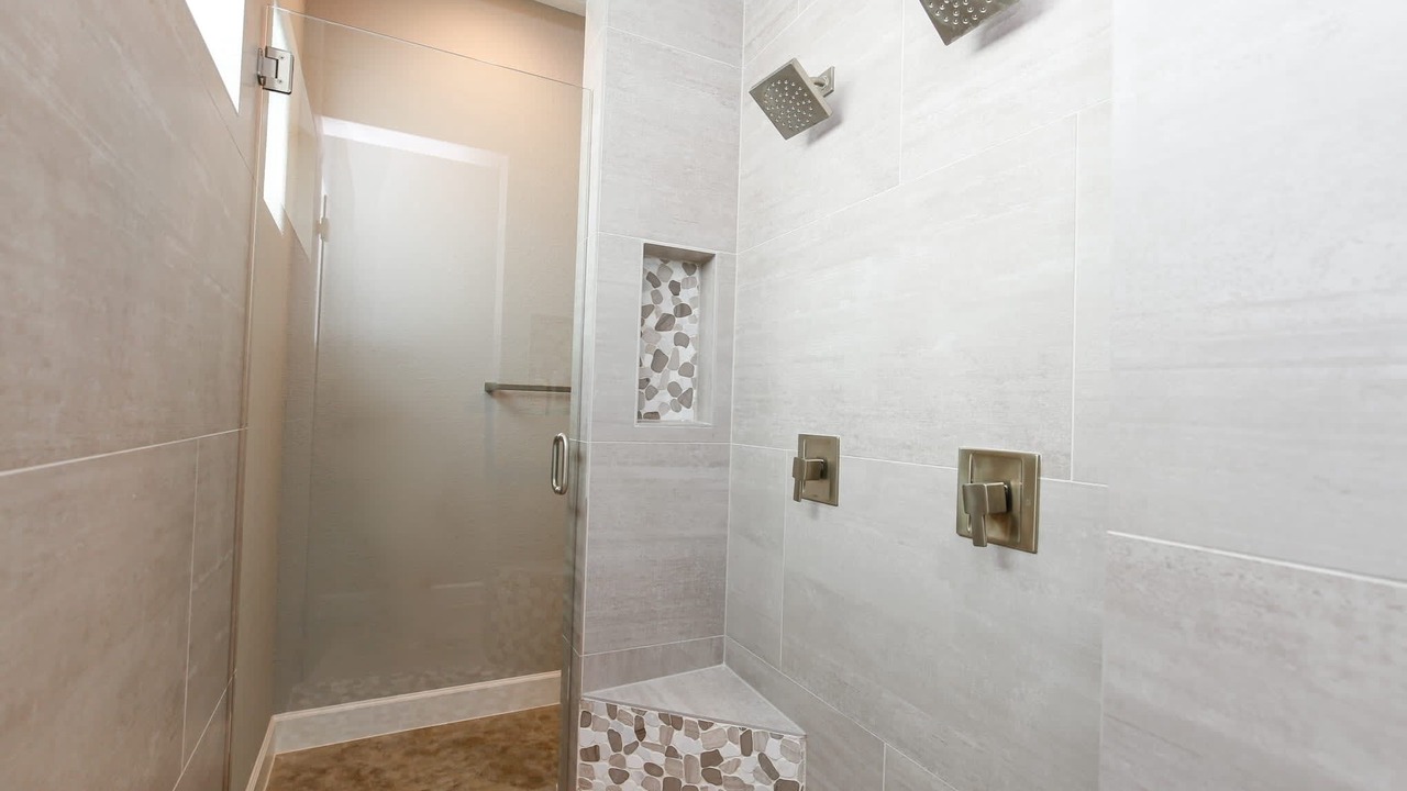 Photo of Bathroom in Kingsland