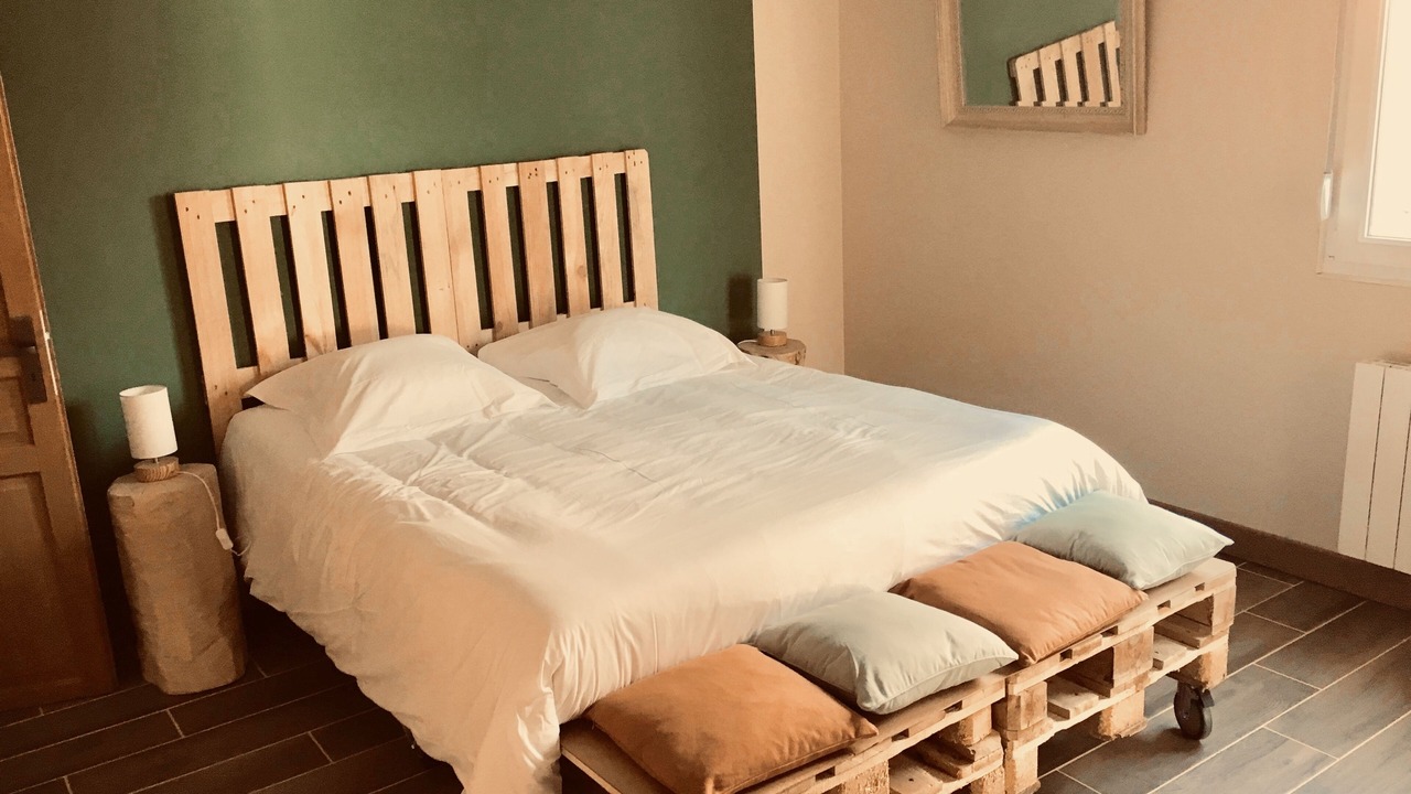 Photo of Bedroom in Le Mesnil-sur-Oger