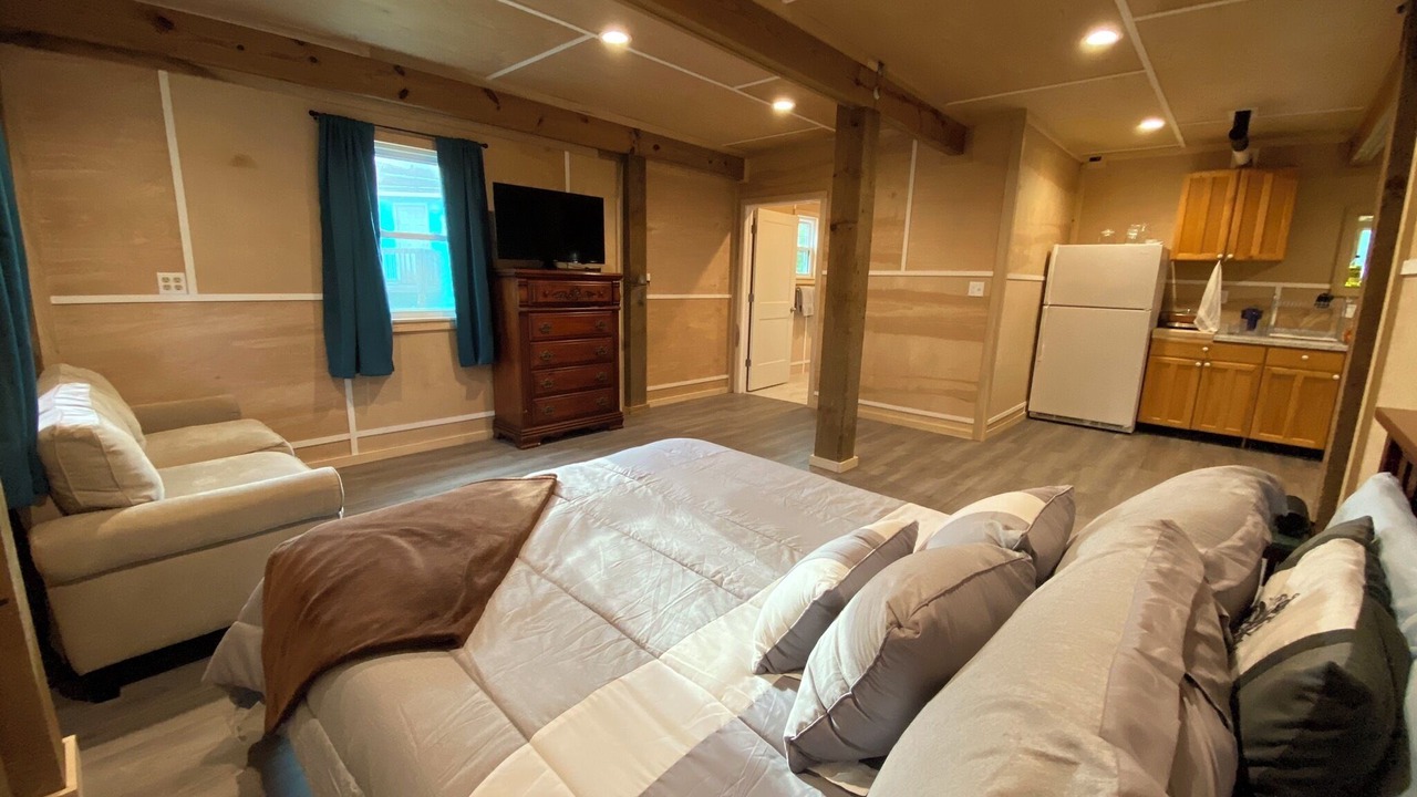 Photo of Bedroom in Waves