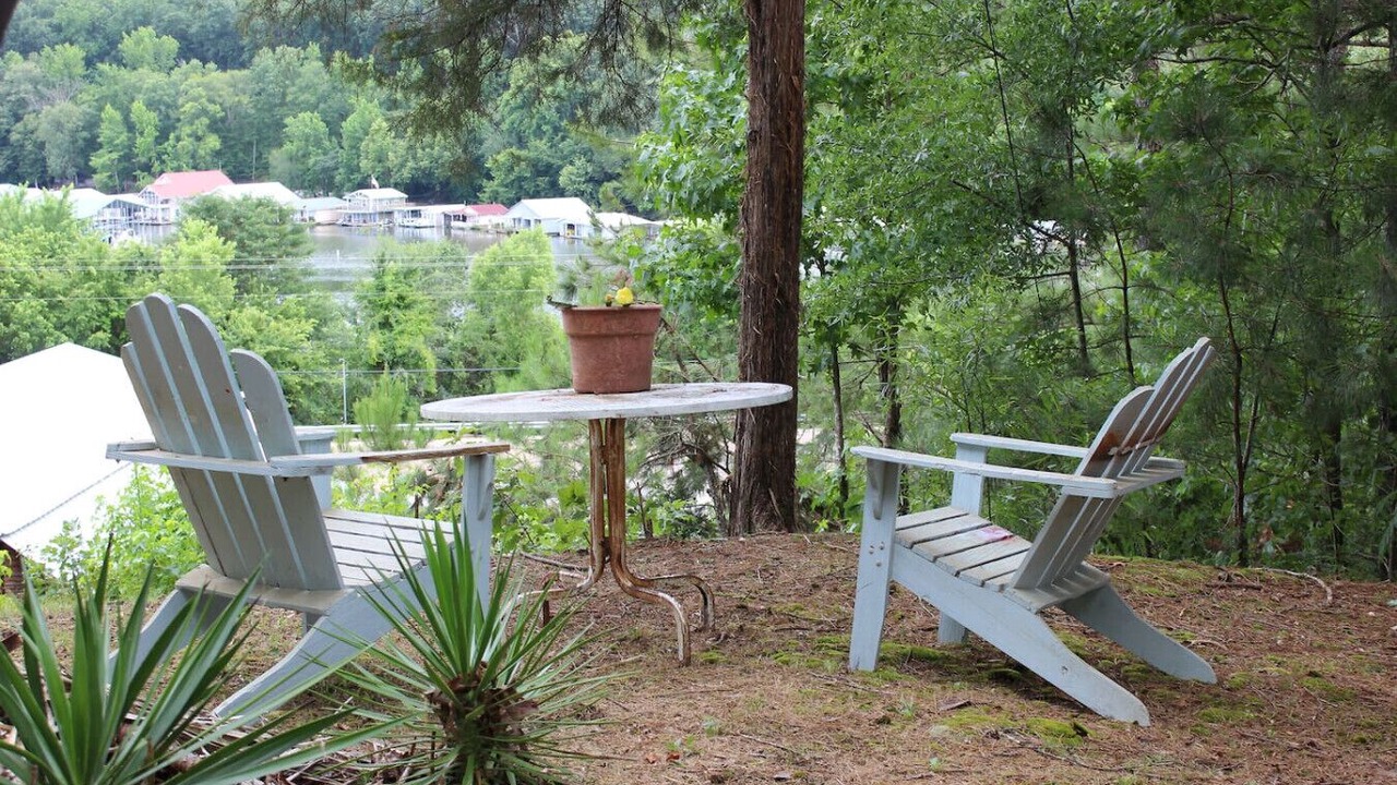 Photo of Outdoor in Parsons