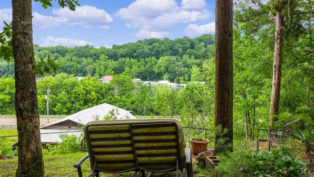 Photo of Outdoor in Parsons