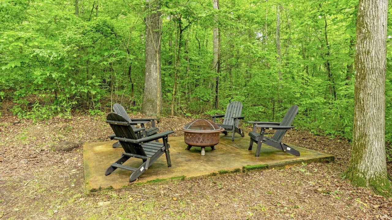 Photo of Outdoor in Parsons